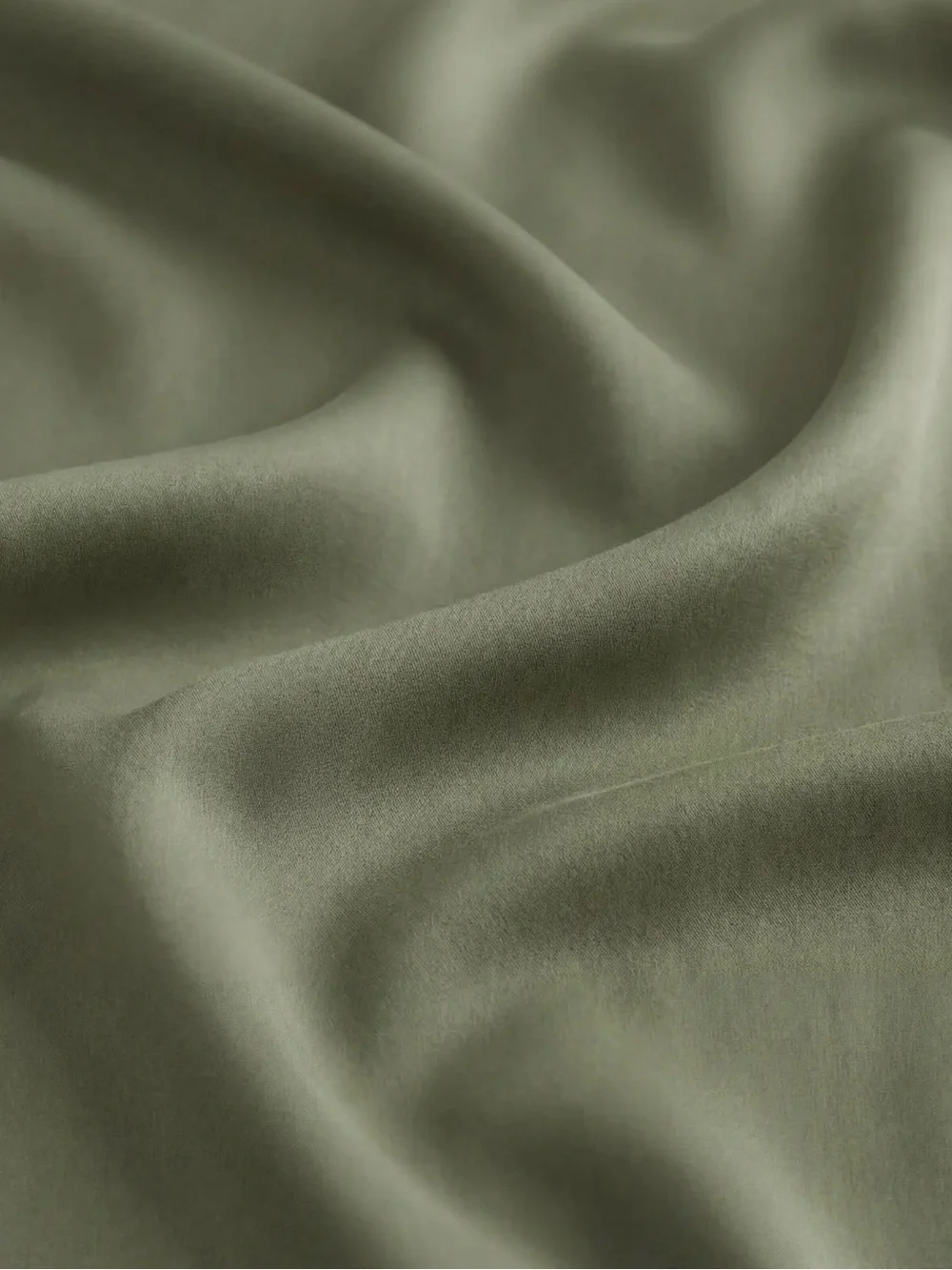 NWT Quince Bamboo Fitted Sheet, Cal King (Olive)